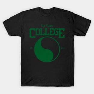 Tar Valon College Green Ajah Symbol Wheel of Time Parody T-Shirt